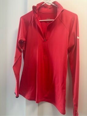 Nike Women's Red Long-Sleeve Half-Zip Performance Top Size Large